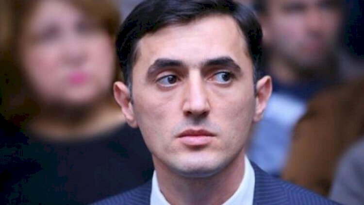    “Deputatlar öz maaşlarının artmasından ruhlansınlar...”   