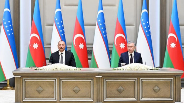   Azərbaycan və Özbəkistan prezidentləri mətbuata bəyanatlarla çıxış ediblər   - TAM MƏTN