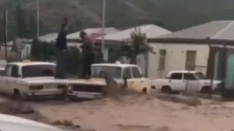    Sel Goranboyu bu vəziyyətə saldı - Video   