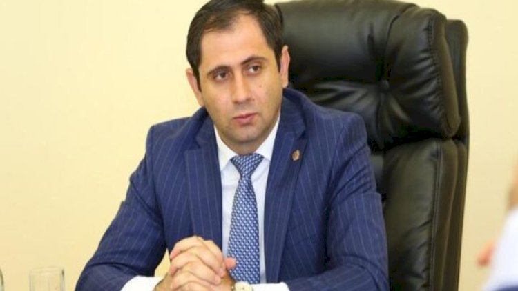    Ermənistanın müdafiə naziri Moskvaya getdi   