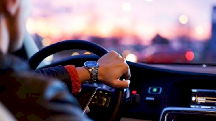    Yol hərəkəti qaydalarını pozan şəxslərlə bağlı   QƏRAR