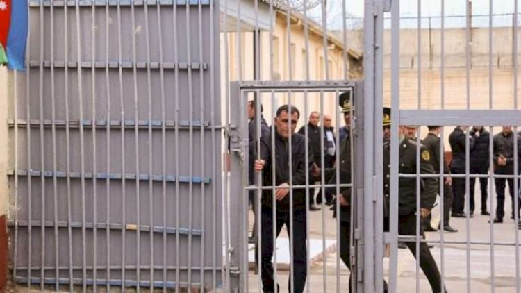    QMİ-in sabiq sektor müdiri Elşən Mustafaoğlu azadlığa buraxıldı   