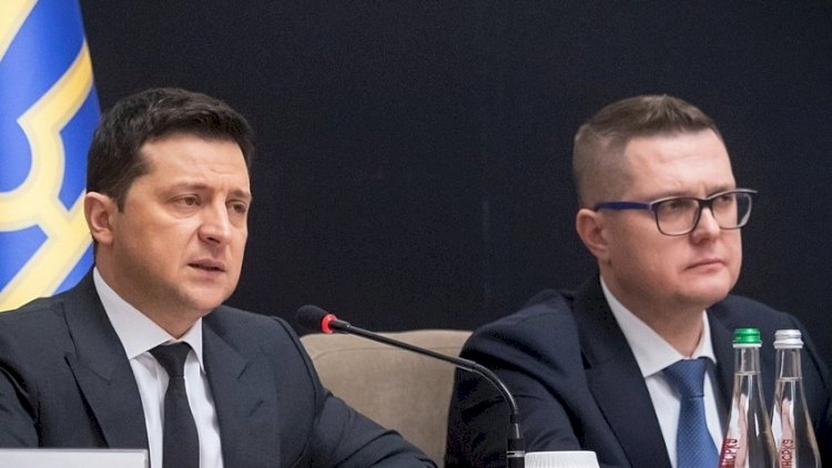    Zelenski dostunu Təhlükəsizlik Xidmətinin rəisi vəzifəsindən uzaqlaşdırır   