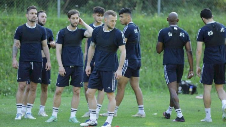    “Qarabağ” “Botoşani“yə qarşı   