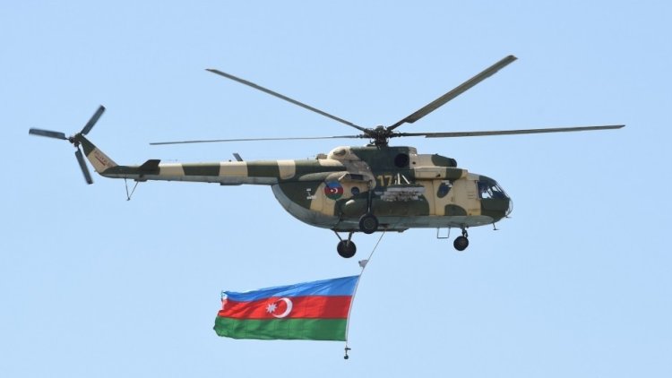    Vətənpərvər Azərbaycan əsgəri   