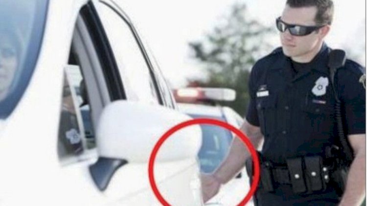    Polislər niyə saxladıqları maşına əl ilə toxunur?   