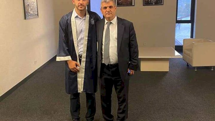    Fazil Mustafanın oğlu məzun oldu   