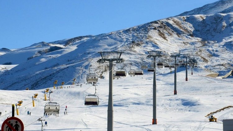    Yayda Azərbaycanda qar yağdı   