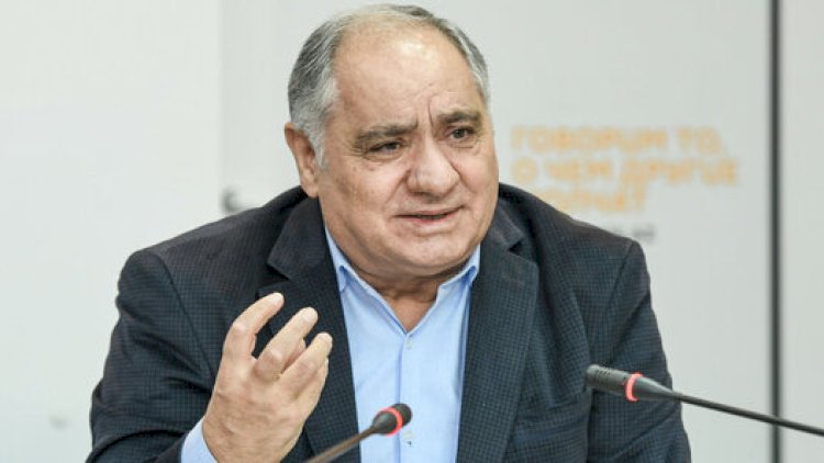    Teleaparıcıların “cəsarəti”: “Elə bilirlər ki...”   