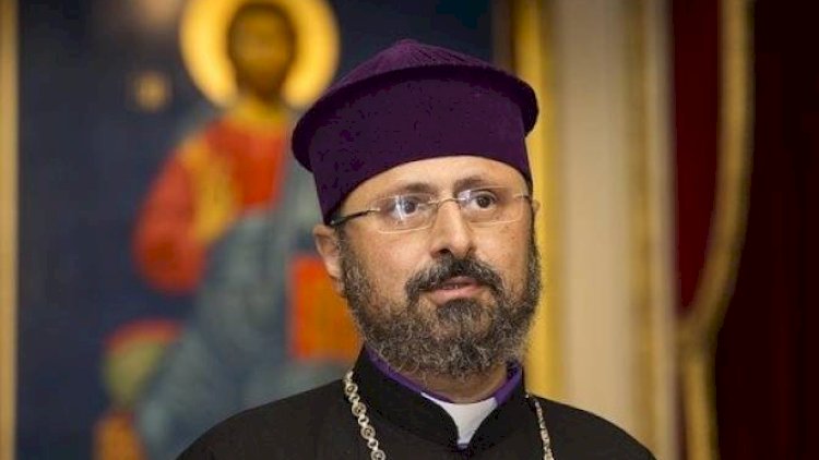    Erməni patriarxı: “Telefon söhbəti  yeni dostluq səhifəsi açacaq”   