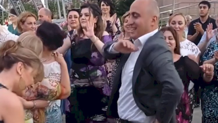    Təhsil nazirindən şıdırığı rəqs - Video   