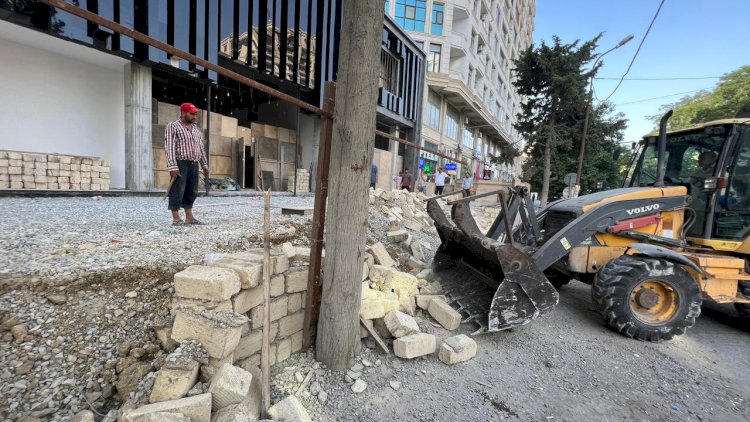    İcra hakimiyyəti müdaxilə etdi, qanunsuz tikinti söküldü   