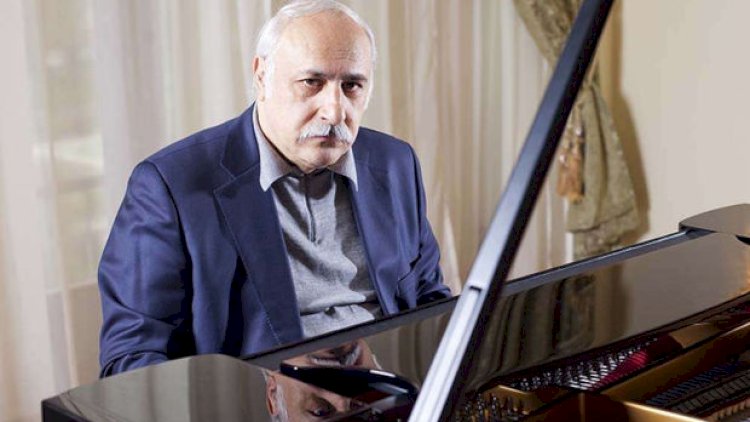    Eldar Mansurov: “Musiqilərimi atalarının malı kimi götürürlər” - VİDEO   
