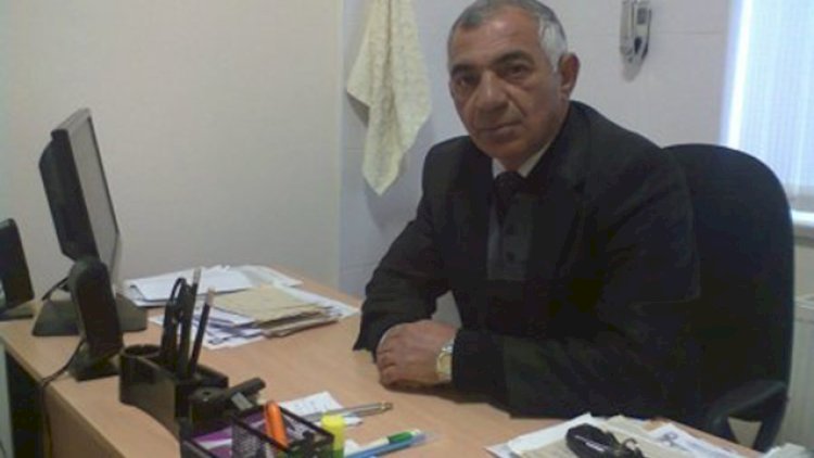    Saxta əlillik təyin edib pul yığan həkim HAKİM QARŞISINDA   