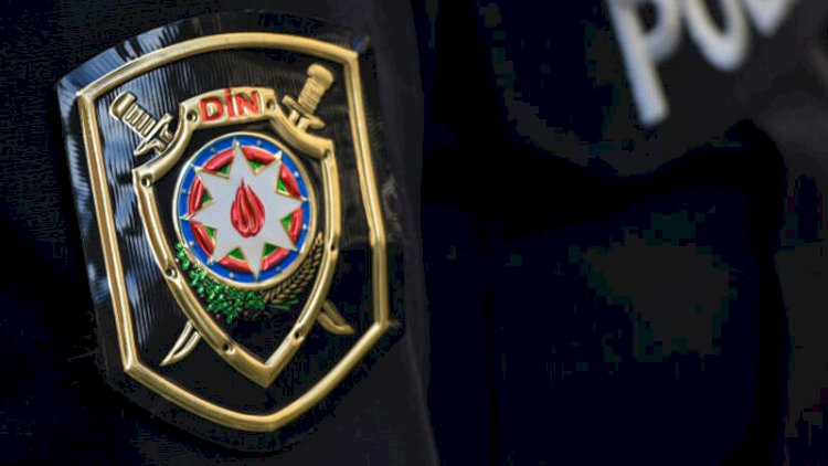    Polis qəzada öldü   