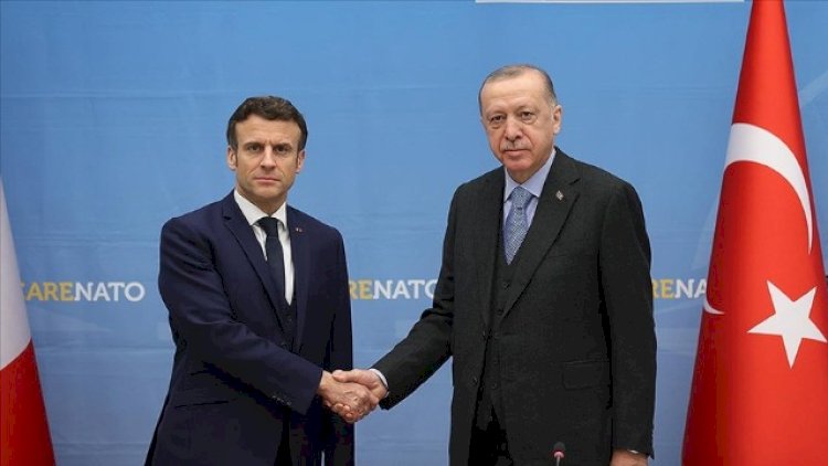    Makron Türkiyəyə gəlir   