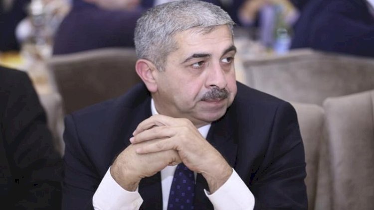    “Bəzi məmurların savadı jurnalistə cavab verməyə yetmir”   - Etibar Hüseynov