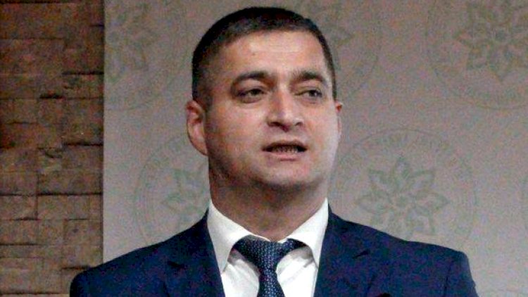    MİQ-lə bağlı müəllimləri təhdid edən danışdı:   “WhatsApp” qrupunu təxribat üçün yaradıblar”