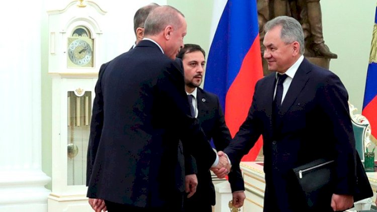    Ərdoğan Şoyqu ilə qısa söhbət etdi   