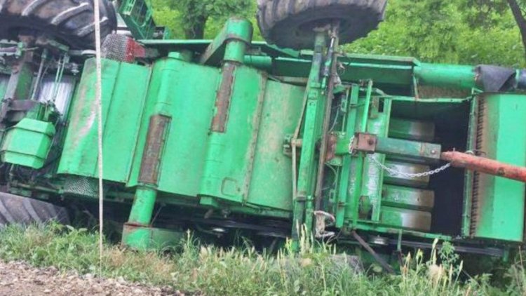    Laçında kombayn aşıb, iki nəfər öldü   