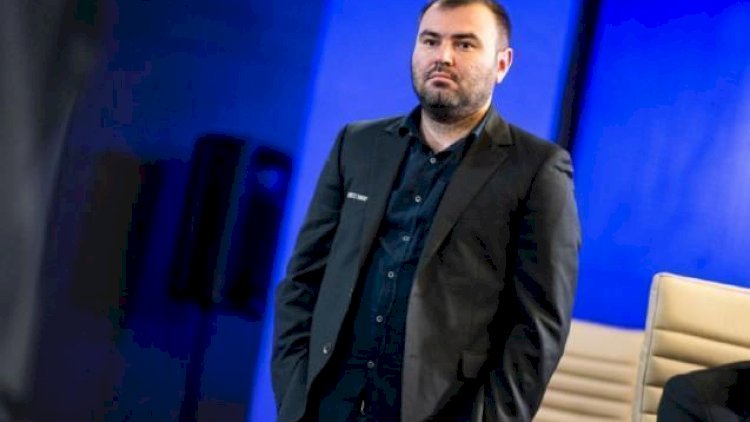    Məmmədyarov 9 500 dollar qazandı   