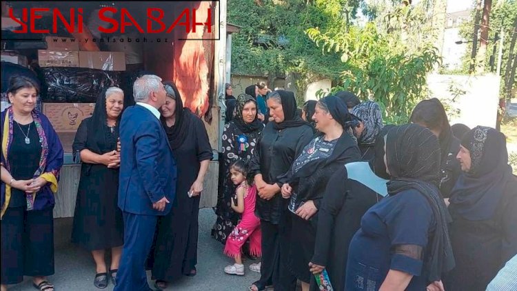    İşdən çıxarılan icra başçısını belə yola saldılar: Şou yoxsa... -   Fotolar