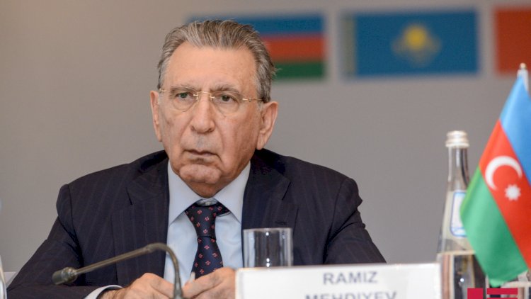    Azərbaycan elminin şən gülümsərovları...   