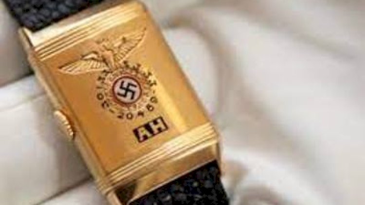    Hitlerin qol saatı təxminən 1,1 milyon dollara satıldı   