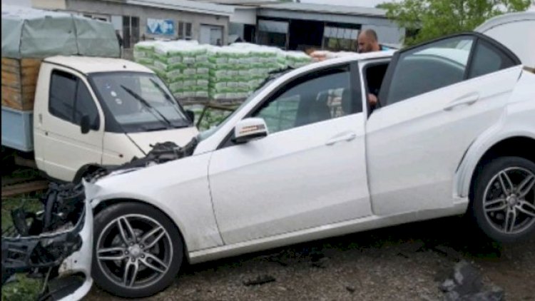    “Mercedes” “QAZel”lə TOQQUŞDU   - Ölənlər var