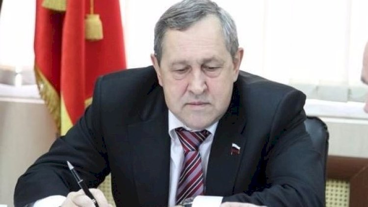    Məhkəmə rusiyalı deputatı axtarışa verdi   
