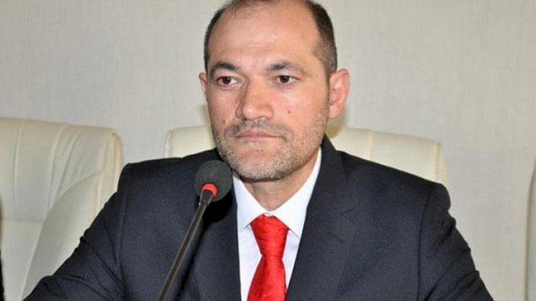   Deputat diplomatlarımıza qahmar çıxdı:   “Qaçıb gizlənməyin özü də qəhrəmanlıqdır”