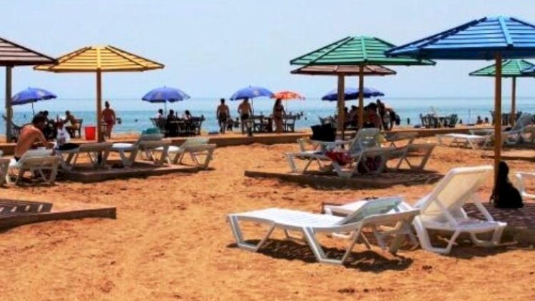    Sabah çimərliklərə gedənlərin   NƏZƏRİNƏ
