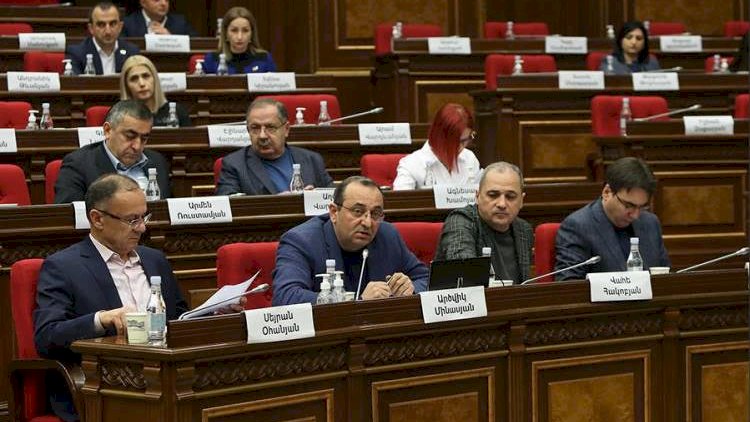    Qarabağa buraxılan və buraxılmayan erməni siyasətçilər -   Tapşırıq kimdən gəlir?