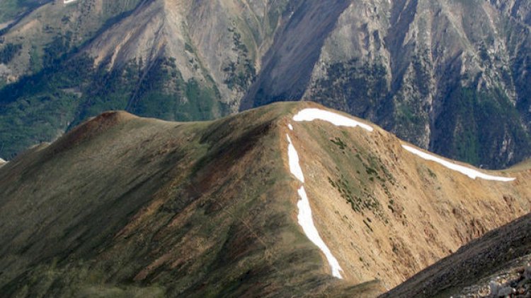    Göyçayda üç nəfər dağlıq ərazidə dərəyə düşdü   