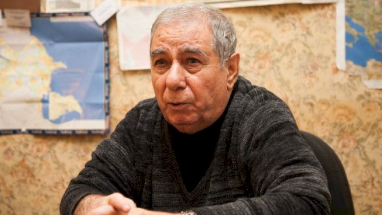    “Qoy Azərbaycan oxucusu bilsin ki, Salman Rüşdi kimdir” – Əkrəm Əylisli    