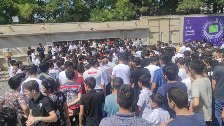    “Qarabağ”ın oyununa biletləri “qara bazar”a kim çıxarıb? – “Tutulanlar sadə, kasıb adamlardır”   