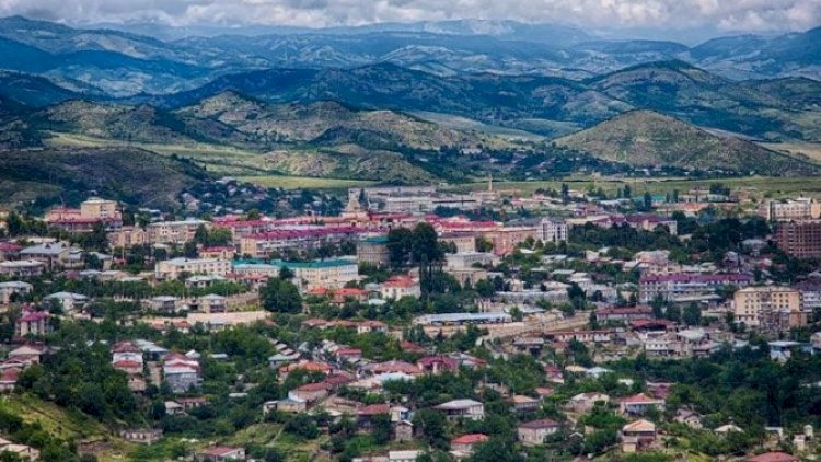    “Xankəndi Bakının nəzarətinə keçir, ermənilər sevinəcək” - Qalstyan   