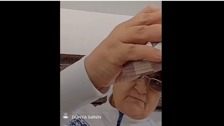    Bilal Əliyev canlı yayımda bir “paçka” 100 manatlıq çıxardı və... - Video   