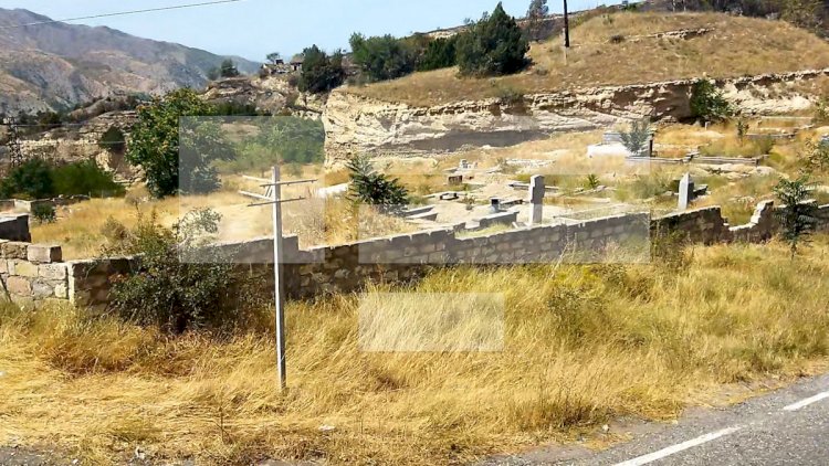    Laçından çıxan ermənilər meyitləri də özləri ilə aparır   - FOTOLAR
