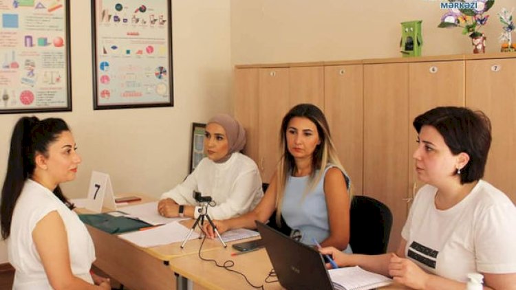    Müəllimlərin işə qəbulu üzrə müsahibələr yekunlaşdı - Fotolar   