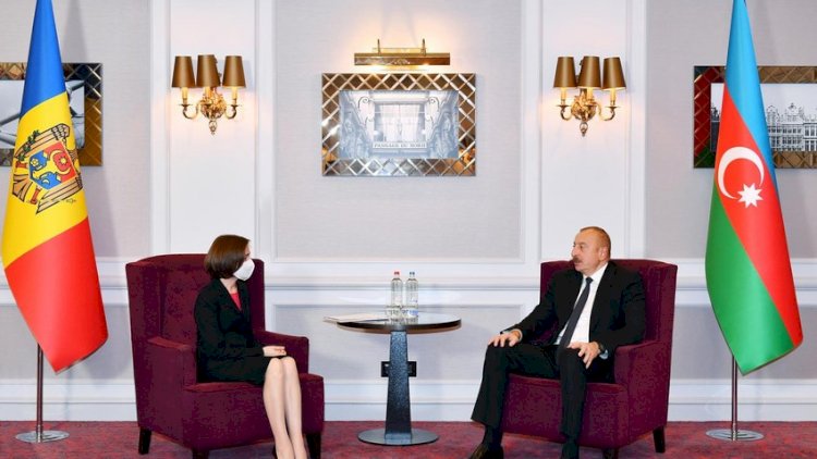    İlham Əliyev Moldova Prezidentini təbrik etdi   
