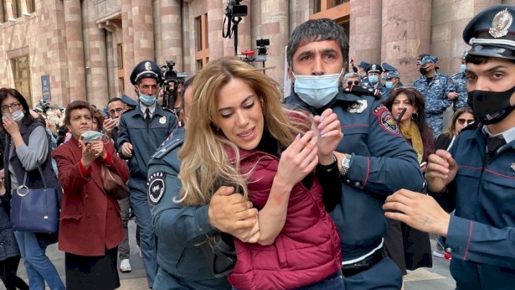    Ermənilər yenə küçələrə çıxacaq   