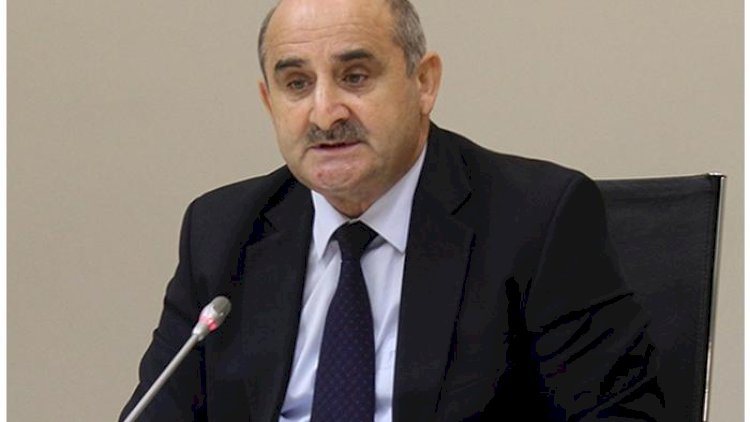    Nemət Pənahlı azadlıq aşiqi yox, azadlıq məşuqudur   