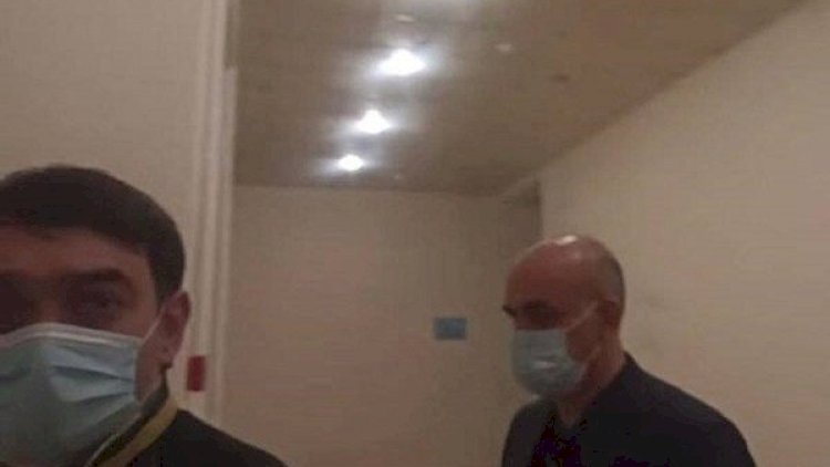    Səlim Müslümov məhkəməyə 2 vəkil, 3 qoruma ilə gəlir – Video   