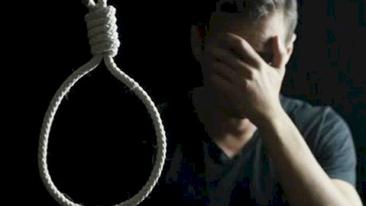   Azərbaycanda gənc oğlan xalasıgildə özünü öldürdü   