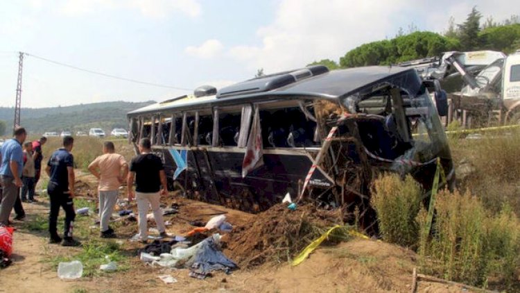    Türkiyədə turistləri daşıyan avtobus aşdı: 60-a yaxın yaralı var - Fotolar   