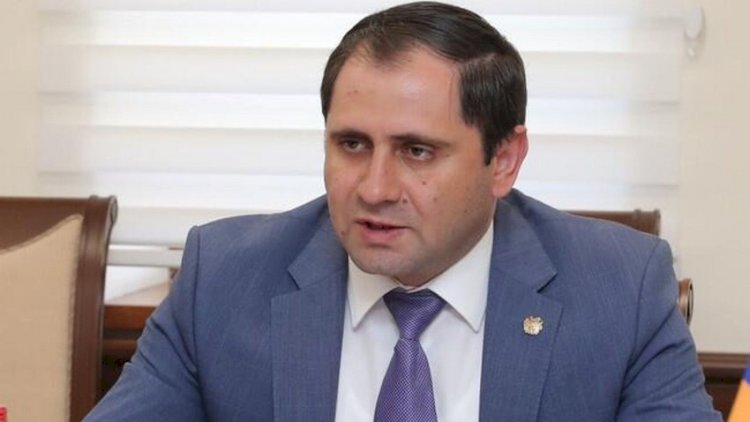    Ermənistanın müdafiə naziri ABŞ-a getdi   