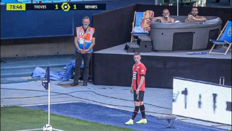    Futbol matçını cakuzidən izlədilər   