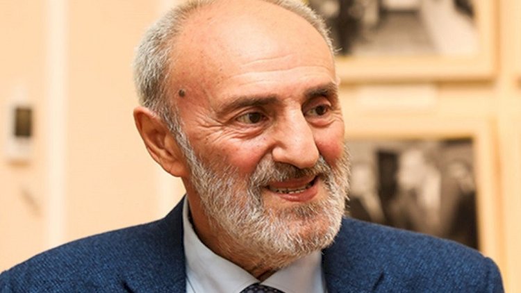    “Deyir ki, qızımın qəşəng görünüşü var...” - Akif İslamzadədən şok sözlər   