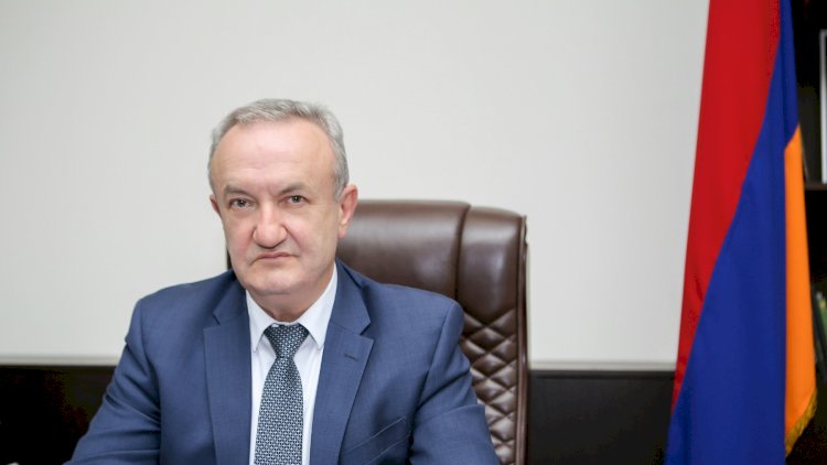    “Məktəblərimizdə Azərbaycan dilini öyrənilər“ - Erməni nazir   